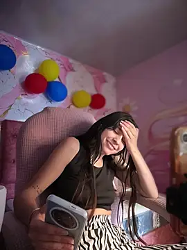 Isabella-Teen webcam