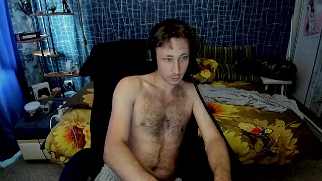 CuteBoy228 webcam