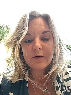 SwedishJennifer Live Web Cam Show