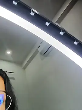 hottydisha's live room