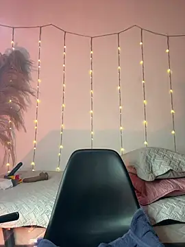Maisa_issa live cam on StripChat