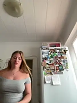 AlisaWhite webcam