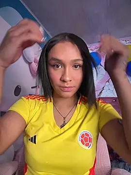 Isabella-Teen