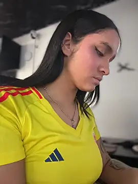 Isabella-Teen webcam