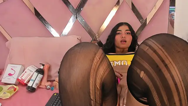 honeyhtx webcam