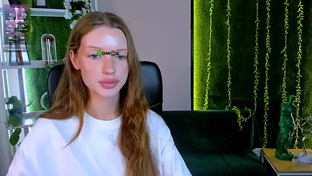 khloebeauty webcam