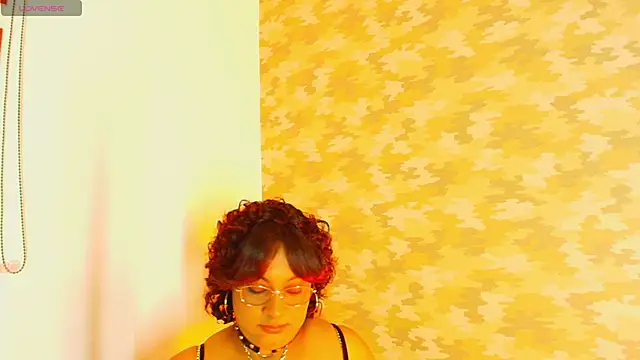 alexa_cruz__ webcam