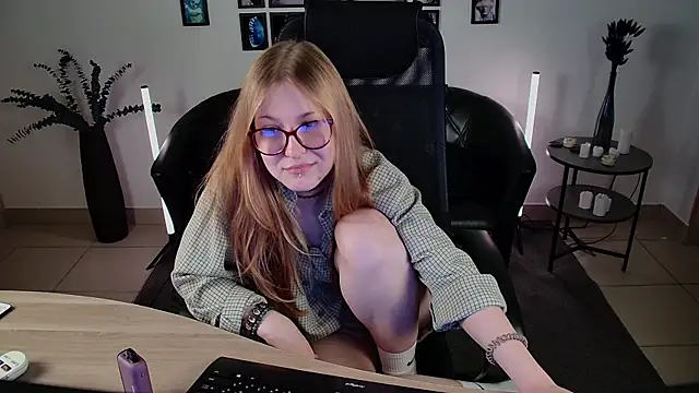 lanafitch webcam