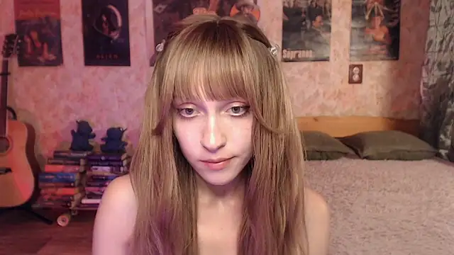 Friendly_Ellie webcam