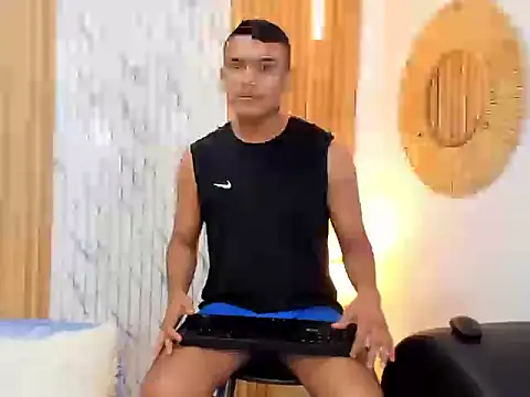 Chris_vega_ webcam