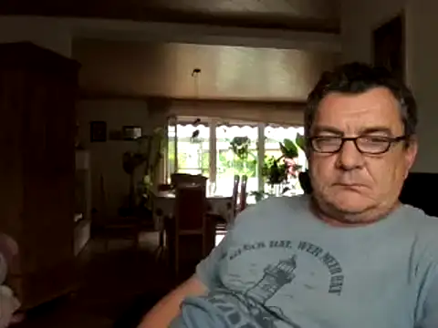 Nobbie444 Live Web Cam Show