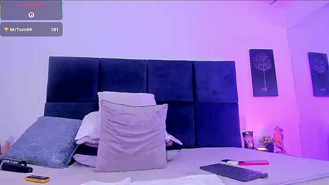 april_jones05 webcam
