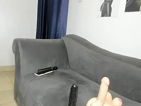 tinydolll webcam