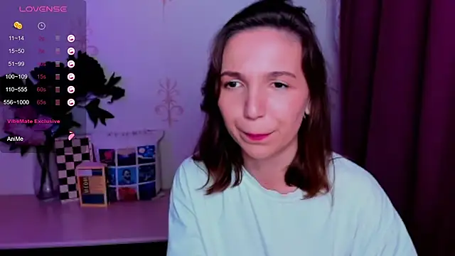 KindHazelHere_ webcam