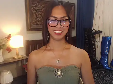 Nathalieheartt webcam