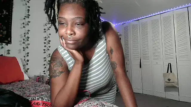 goddessnelle webcam