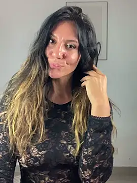 AnnaFlowerBabe webcam