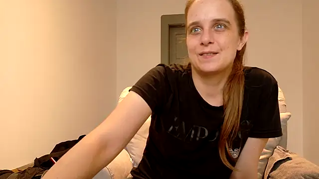 Chantalee webcam