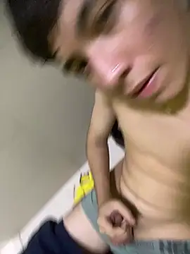 andres18281 webcam