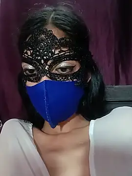priyasexy1100 live cam on StripChat