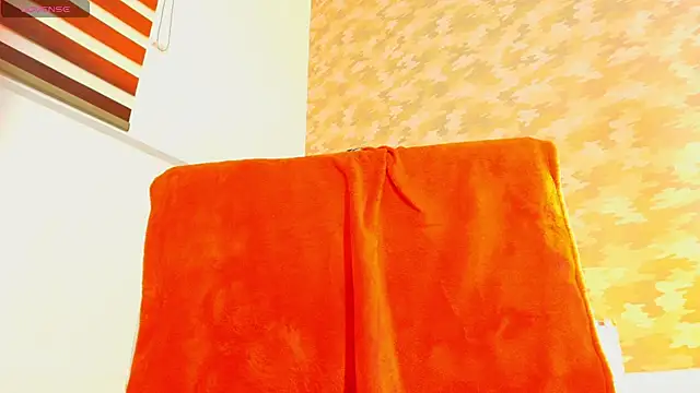 alexa_cruz__ webcam