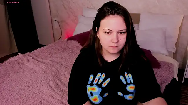 MireyaLin webcam