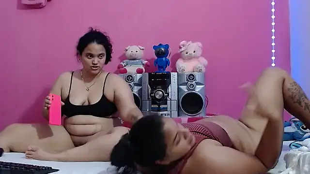 brunnette_hot webcam