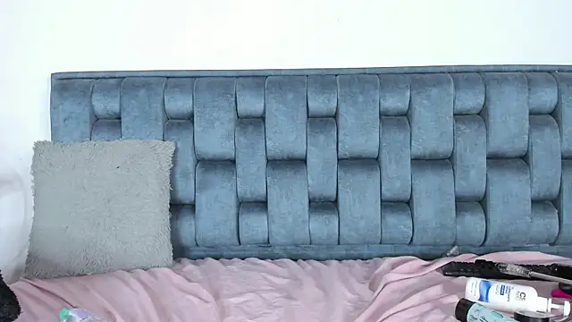 Emma_Evelyn webcam