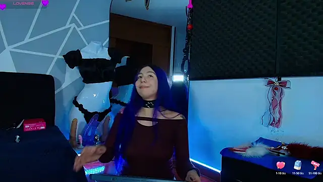 karlamoon23 webcam