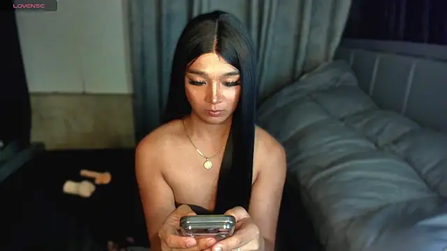 TrinityFucksYou webcam