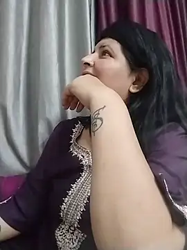 Jann_Riya333 webcam