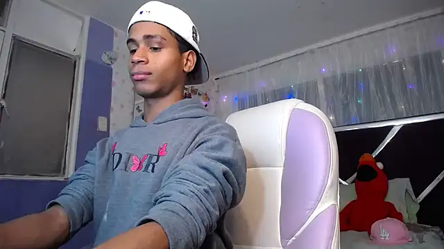 Santy_bigcock_01 webcam