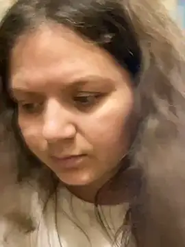 Nenssy555 webcam