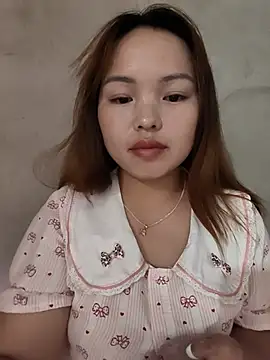 Mina_xYx webcam
