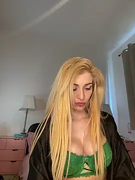 Molly_Johnson_uk webcam