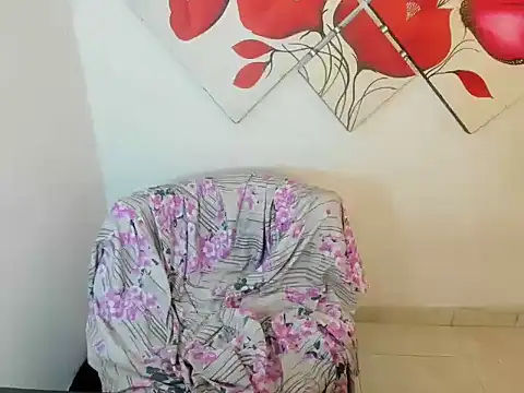 Elianisbigcock webcam