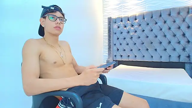 Lenny_knox2 webcam