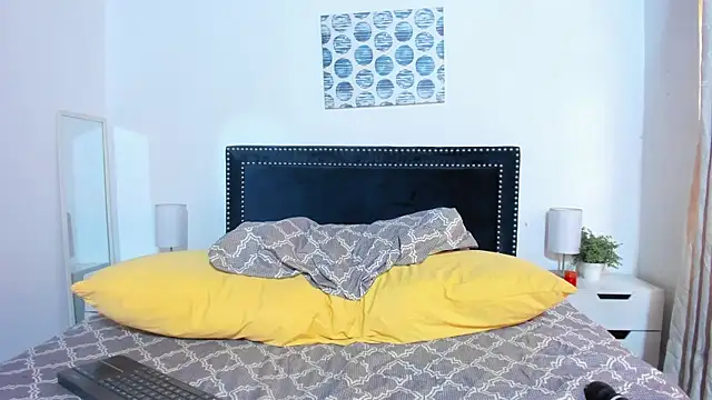 ZulyMichels webcam
