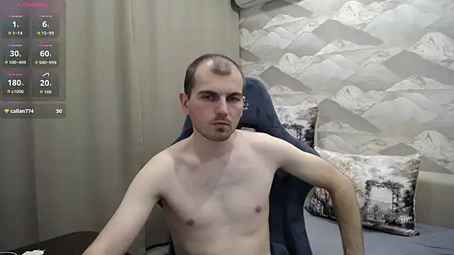 SerzhKorol1 live cam on StripChat