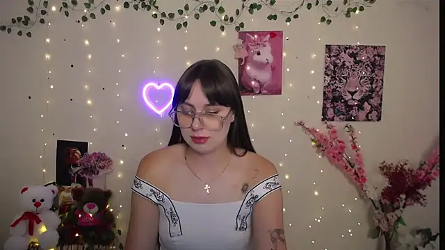 Amanda_Bright_ live cam on StripChat