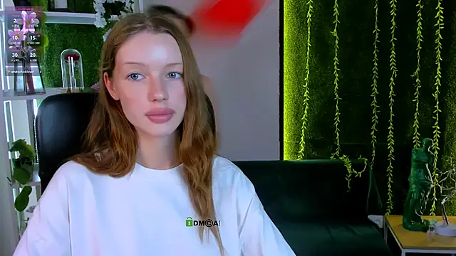 khloebeauty webcam