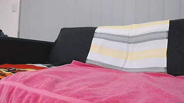 lilchristian@xh webcam