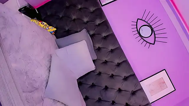 AngeliCute live cam on StripChat