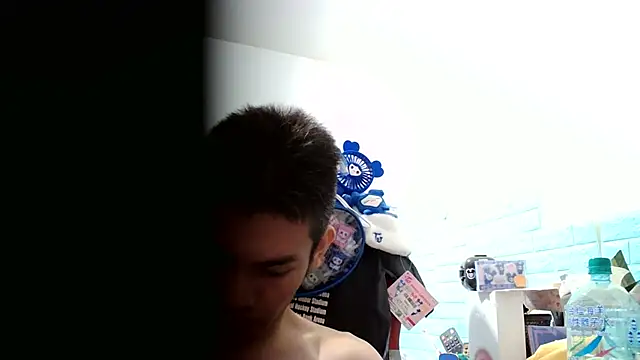 thisisbook_223 live cam on StripChat