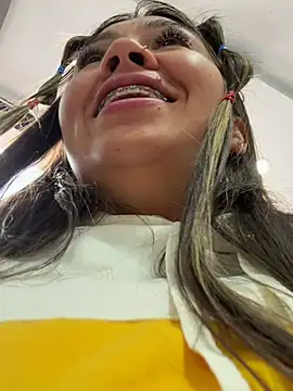 LIZ-06_ webcam