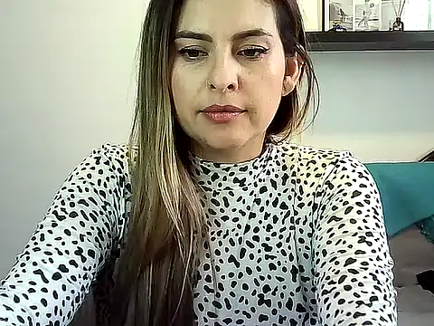 Valery__Rouse_ webcam