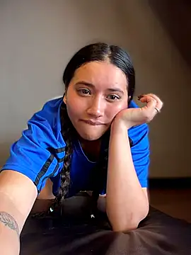 Veronica_Wins_ webcam