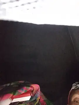 Heli_pusy live cam on StripChat
