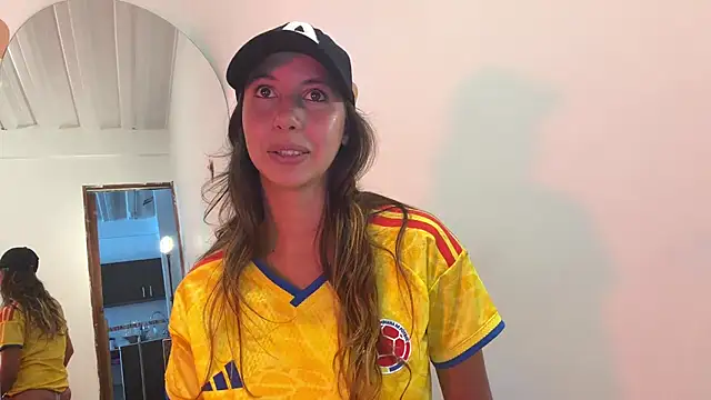 Julieta_Jol webcam