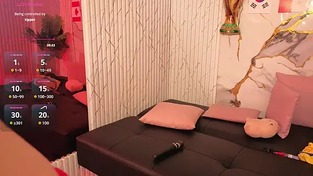 prettyy_tay live cam on StripChat